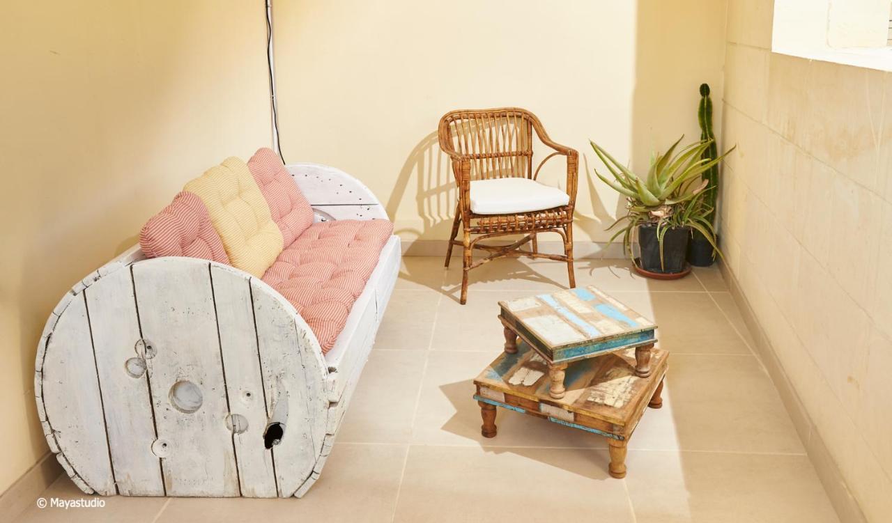 Provicario Bed & Breakfast วิกตอเรีย ภายนอก รูปภาพ