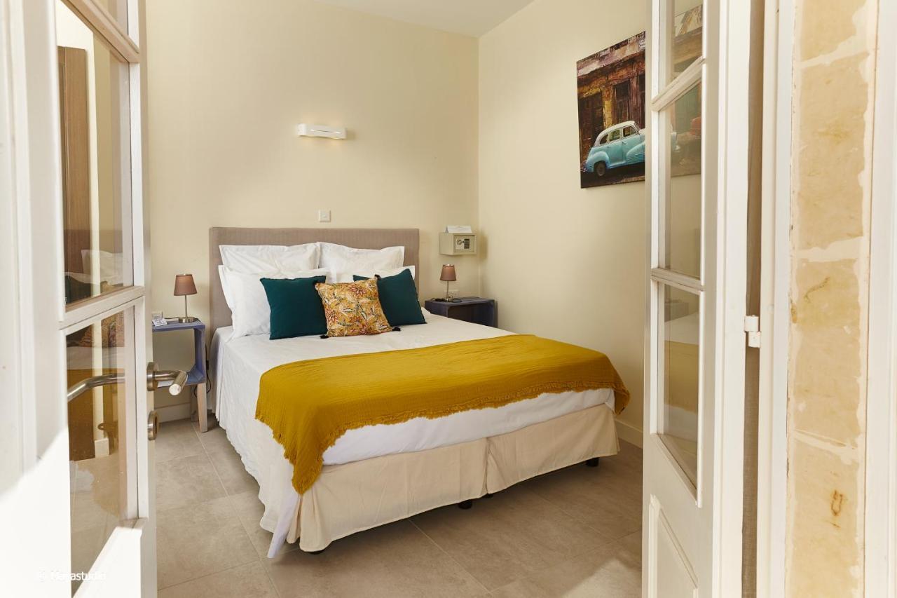 Provicario Bed & Breakfast วิกตอเรีย ภายนอก รูปภาพ